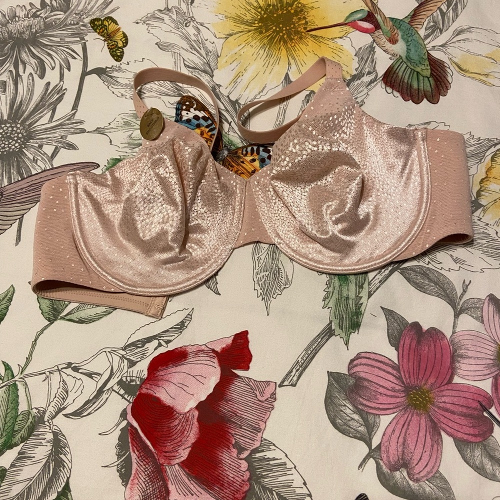 Wacoal Shimmering Blush Bra